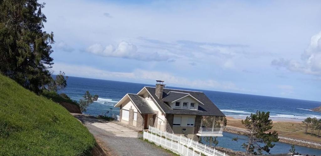La Villa De Maria I Playa Beach El Puntal Asturias Villaviciosa  Exterior foto